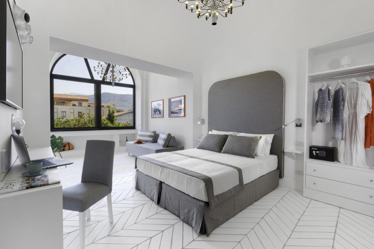 Estate4Home - Iommella Luxury Rooms ซานตาเญลโล ภายนอก รูปภาพ